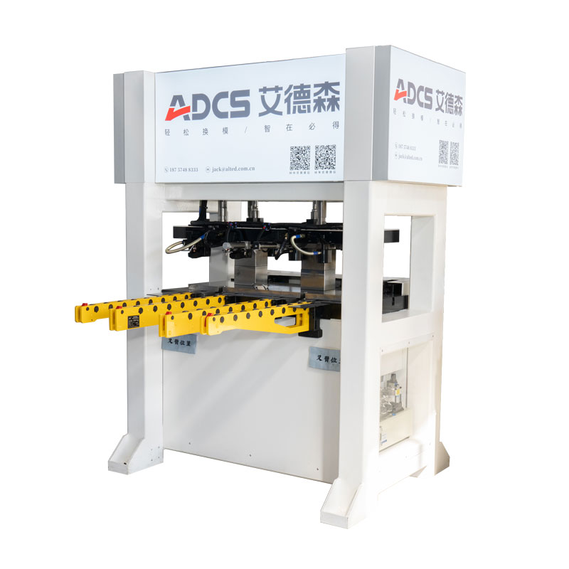 Sistema automático de mudança de molde